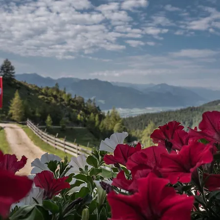 Buchackeralm -1,5h Panoramic Walk לינה וארוחת בוקר Angerberg (Tyrol)